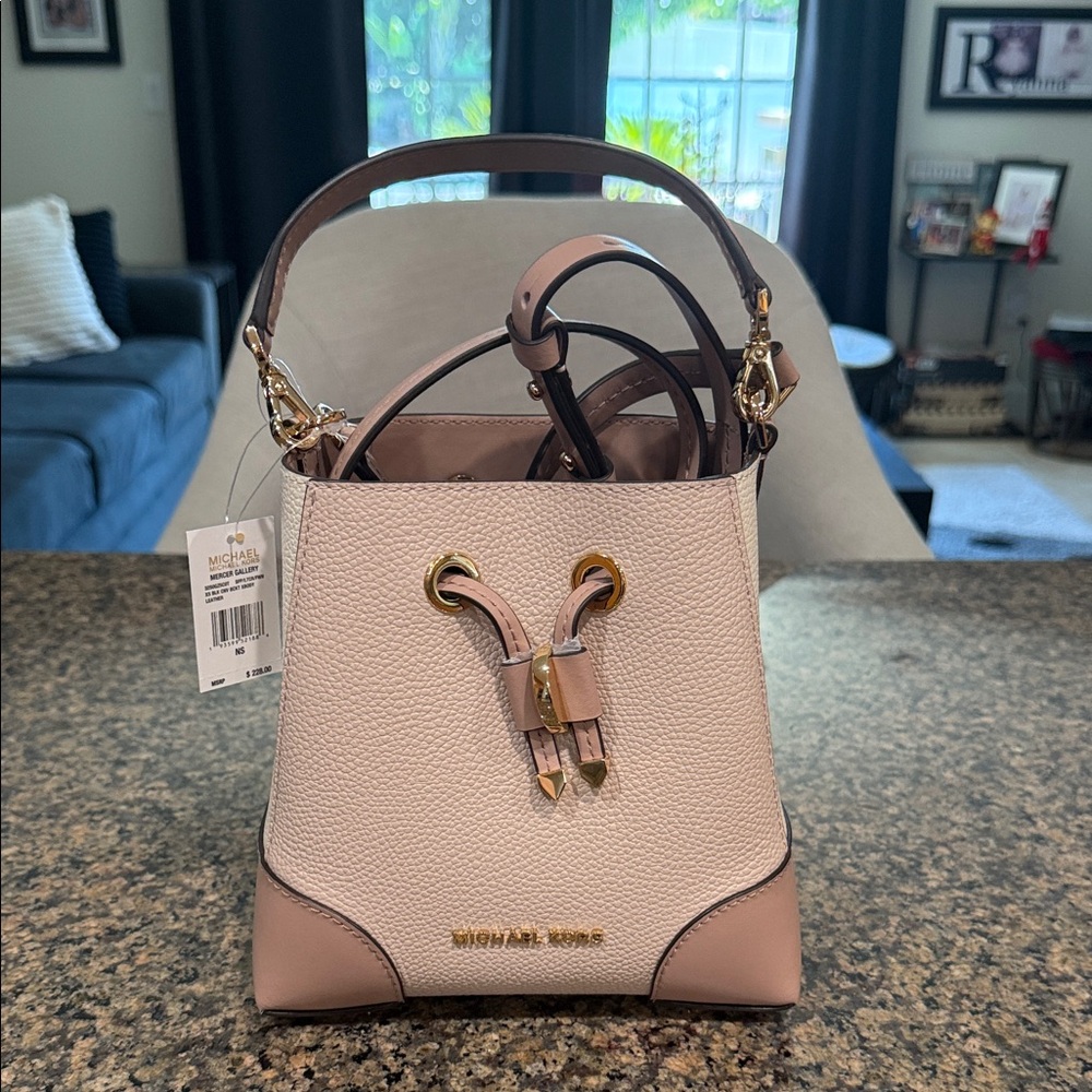 MICHAEL Michael Kors Pink and Cream Shoulder Bag